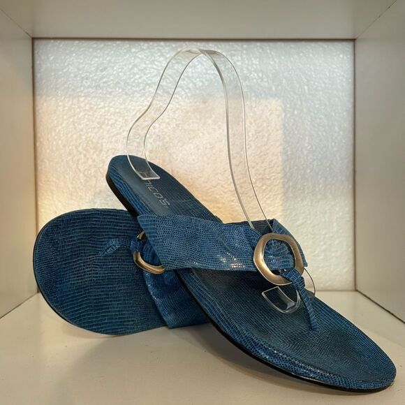 Chicos Blue Snakeskin Print Thong Silver Ring Detail Flip Flop Boho Sandals - Picture 1 of 12
